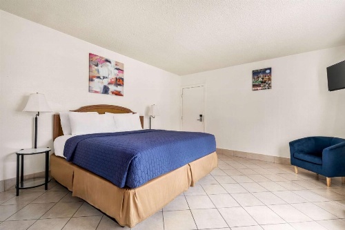 Travelodge by Wyndham Las Vegas image 13