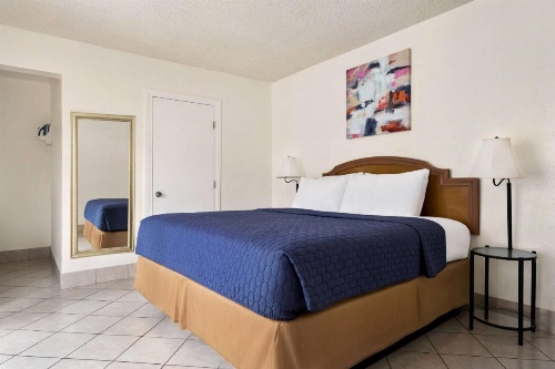 Travelodge by Wyndham Las Vegas image 15