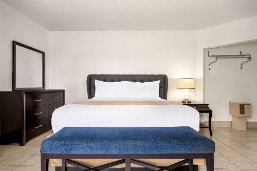 Travelodge by Wyndham Las Vegas image 22